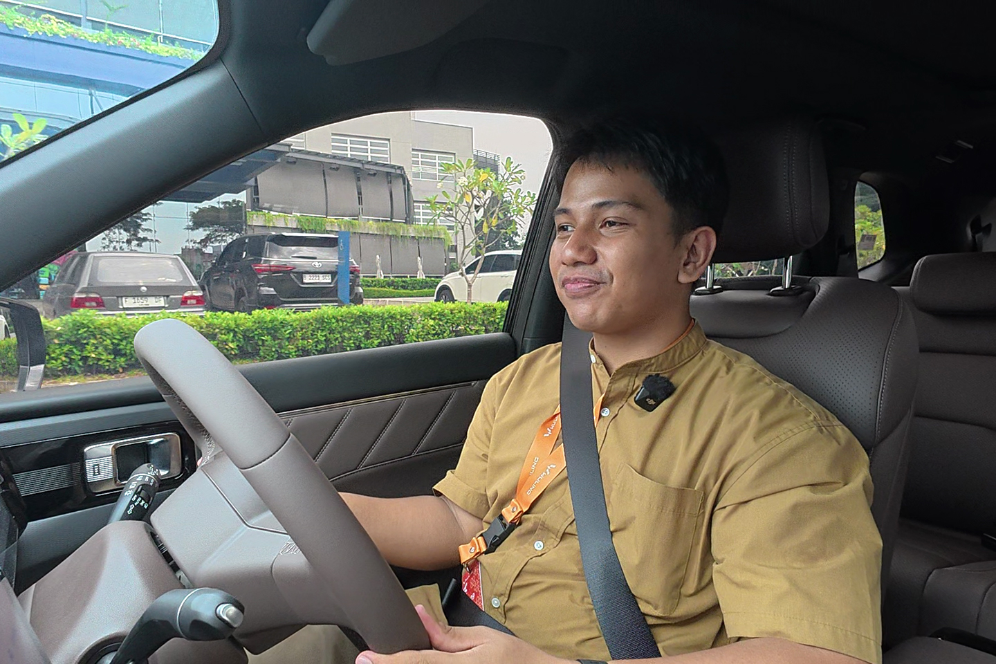 mobil baru, wuling, rasa berkendara, Wuling Eksion, Wuling Eksion PHEV, Sekilas Rasa Berkendara Wuling Eksion, Bisa Sikat Tiggo 8 CSH Nih