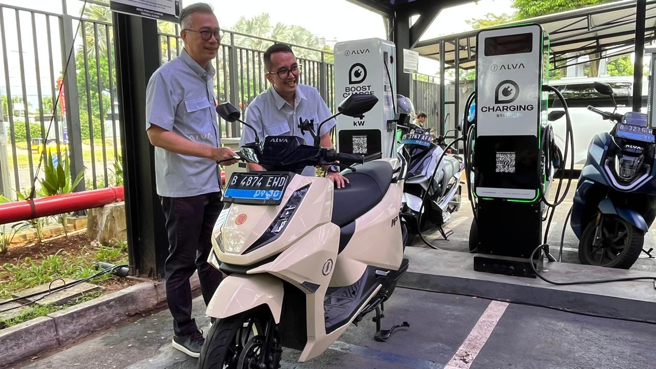 motor listrik, alva, Charging Station, SPKLU, charger motor listrik, CMO ALVA Blak-blakan Soal Charger Motor Listrik, Jangan Fokus Standardisasi Dulu