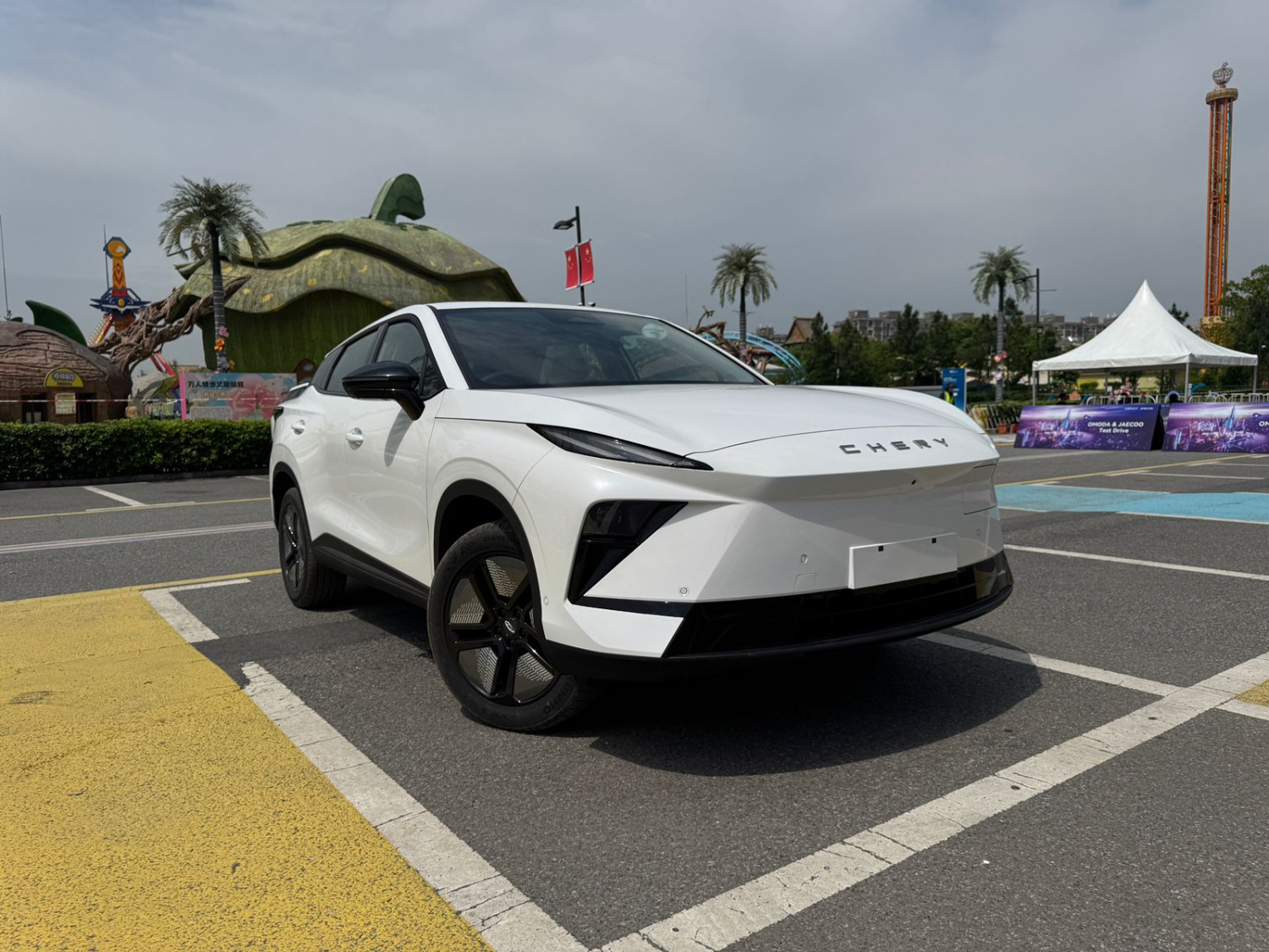 chery, Omoda, Chery E5, Beijing Auto Show 2026, Ketemu Chery E5 Baru di Cina, Bakal Jadi Model Facelift di Indonesia?