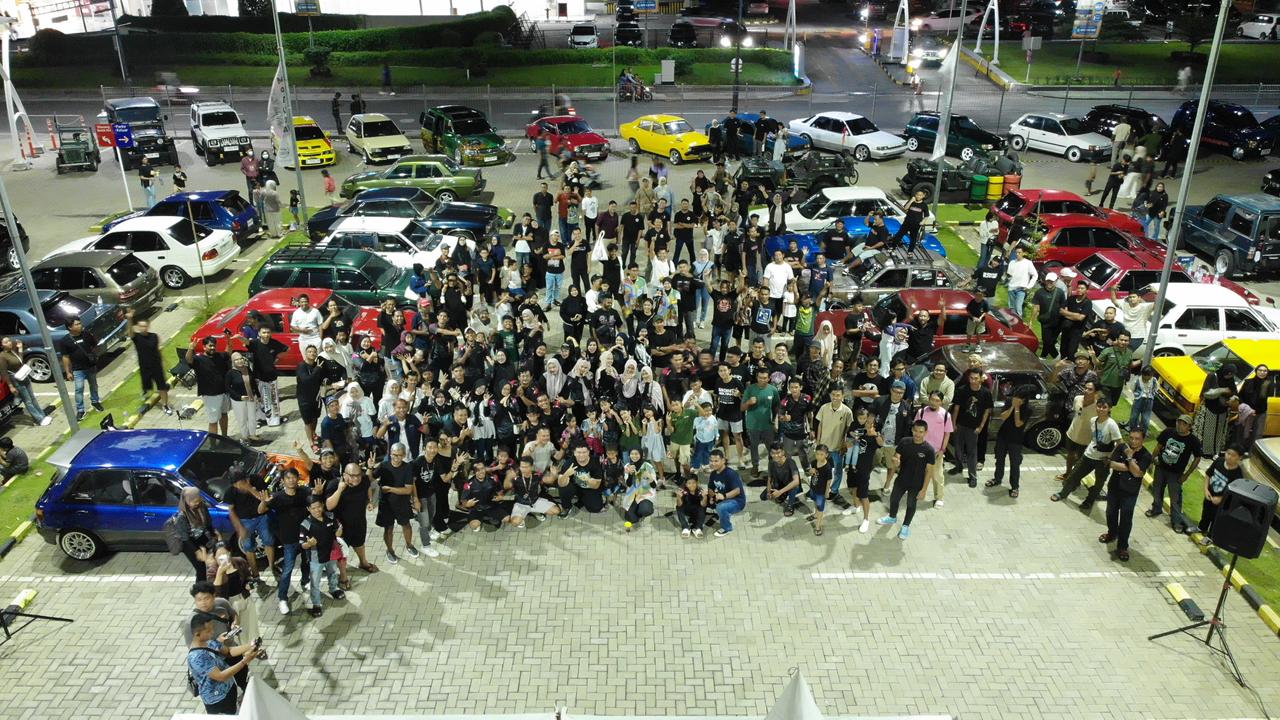 mobil tua, motuba, Motuba Bogor Timur, Komunitas mobil tua, Ratusan Mobil Tua Serbu Cileungsi, Ajang Silaturide Motuba Bogor Timur Pecah