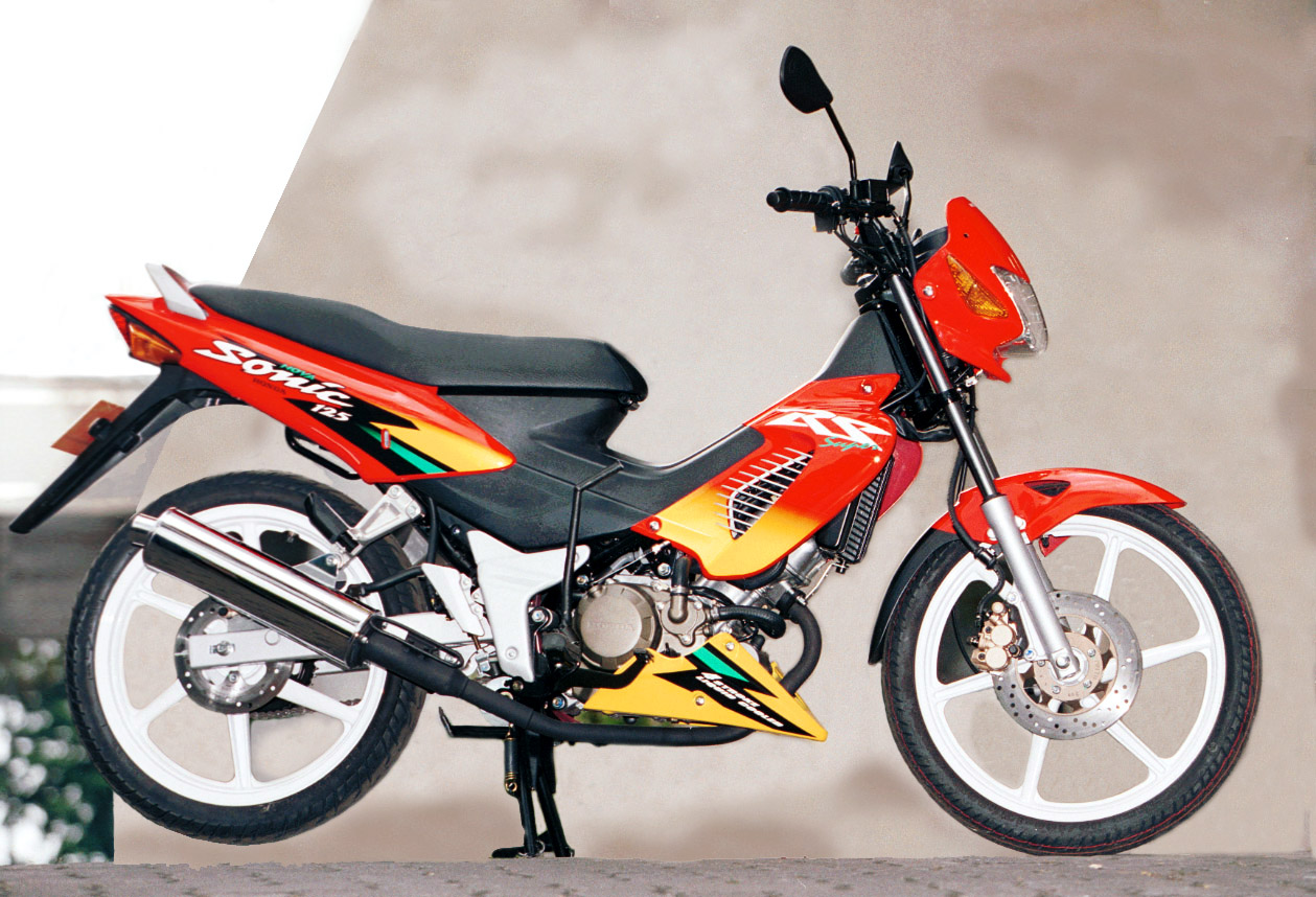 harga, pt astra honda motor, Ayago, Honda Nova Sonic 125 RS, Harga Honda Nova Sonic 125 RS Pas Pertama Dijual di Indonesia