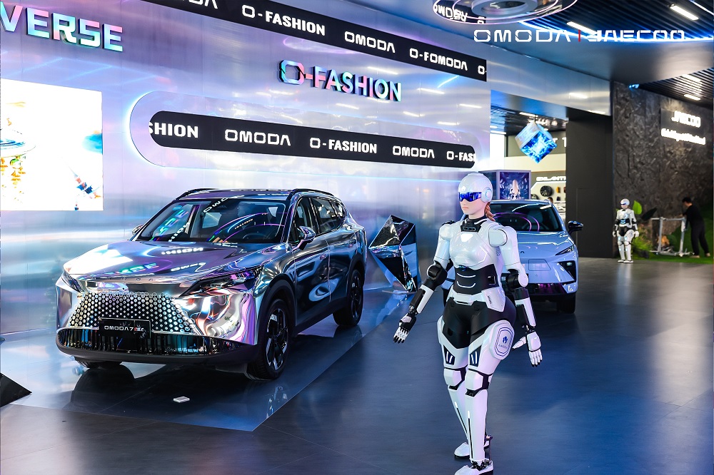 Jaecoo, Omoda, Chery International Business Summit 2026, Paviliun OMODA & JAECOO Curi Perhatian di China, Pamer Teknologi Hingga Robot Pintar