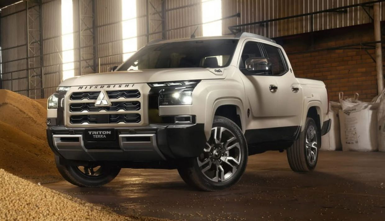 mobil baru, brasil, mitsubishi triton, double cabin, mitsubishi triton terra, Cuma Dibikin 300 Unit, Edisi Spesial Mitsubishi Triton Tampil Mewah