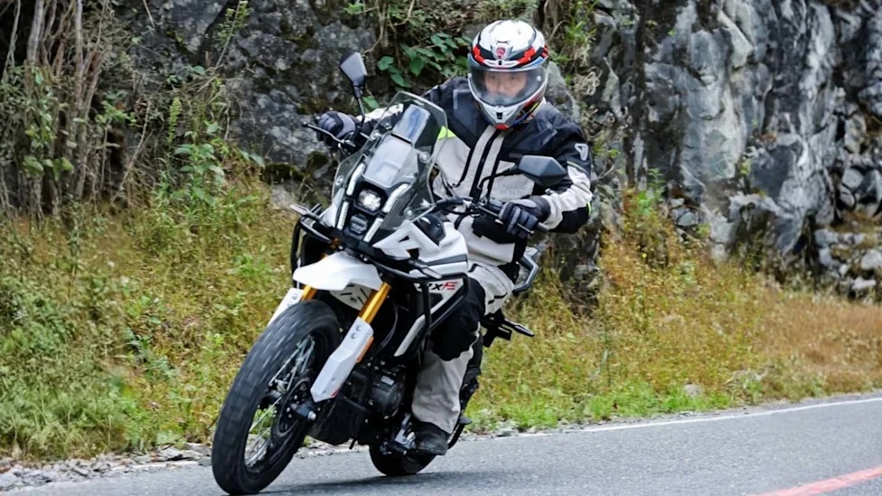motor adventure, motor murah, Zongshen, motor adventure 125cc, Fitur Bejibun, Pabrikan China Rilis Motor Adventure 125 Cc Murah Meriah