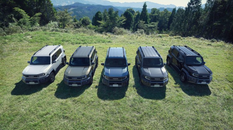 toyota, toyota land cruiser, toyota fj, SUV compact, Toyota Bikin Kejutan, Land Cruiser FJ Compact Dirilis Dengan Harga Mulai Rp 470 Jutaan
