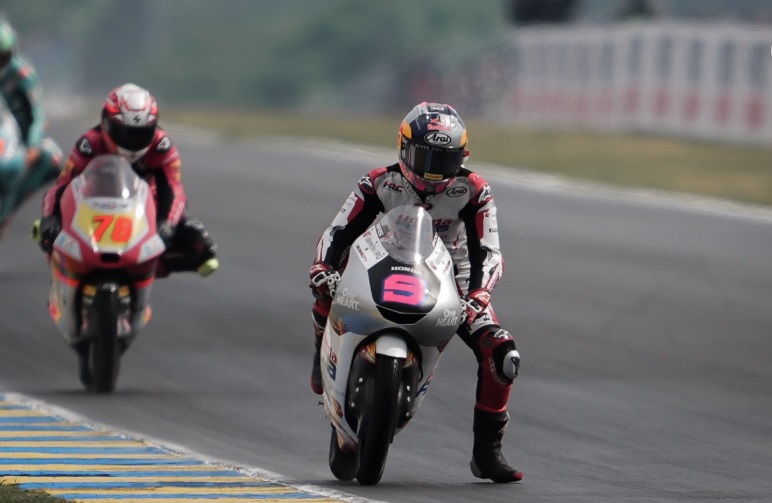 astra honda motor, pembalap indonesia, Moto3, Veda Ega Pratama, Klasemen Moto3 2026, veda ega pratama moto3, Memukau di Moto3 Catalunya, Posisi Veda Ega di Klasemen Makin Menjanjikan, Selisih Tipis dari Rival