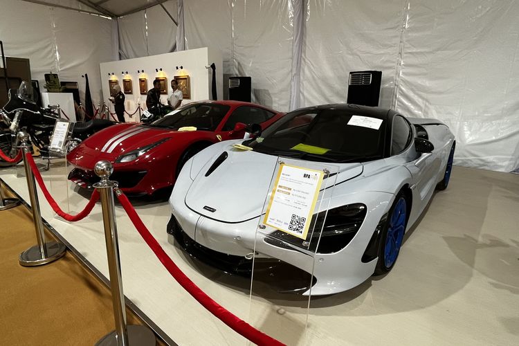 mobil bekas, lelang mobil sitaan, lelang mobil mewah, bpa fair 2026, Lelang Kejaksaan Agung, BPA Fair 2026 Gemerlap Kendaraan Sultan, McLaren 720S Sampai Ducati Superleggera V4 Menunggu Majikan Baru