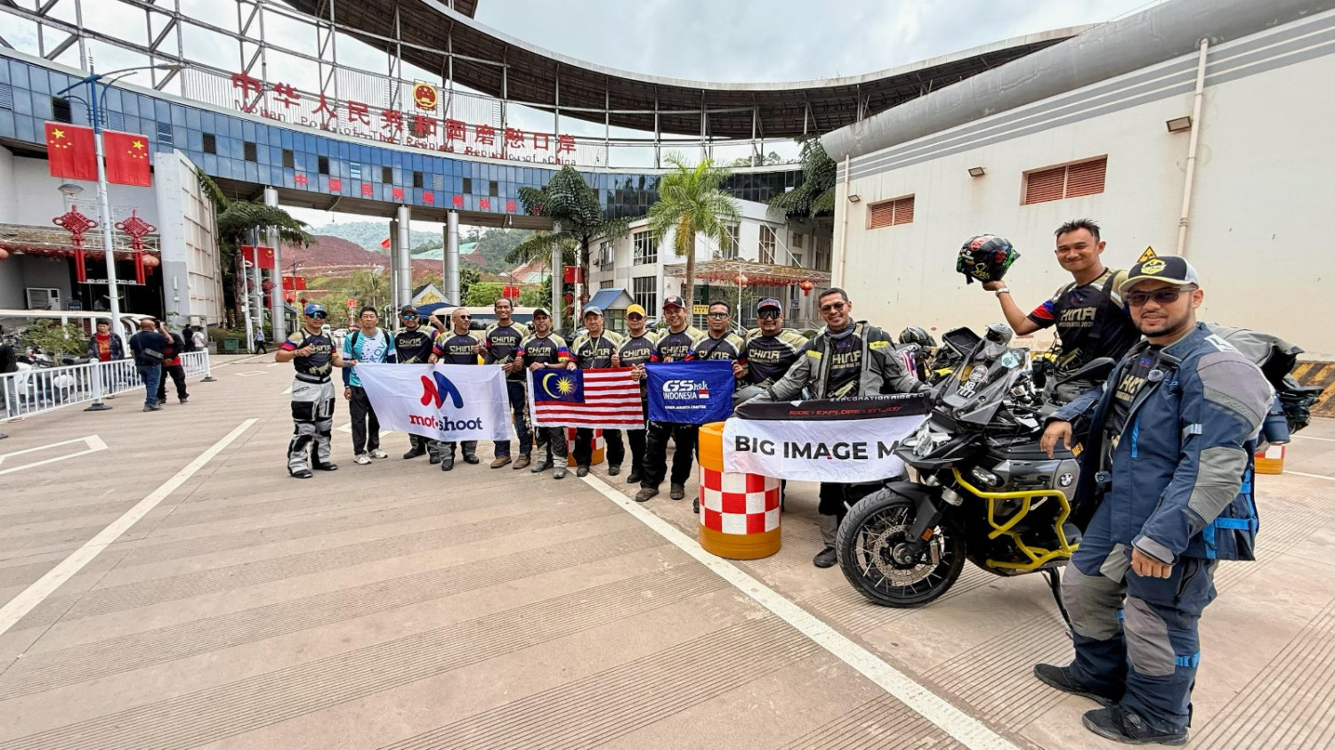 tibet, BMW R1250GS, Honda XL750 Transalp, Ride to The Roof of The World, Gokil! Tim Overlander Indonesia Tembus Lhasa Tibet Pakai Motor Plat B dan D