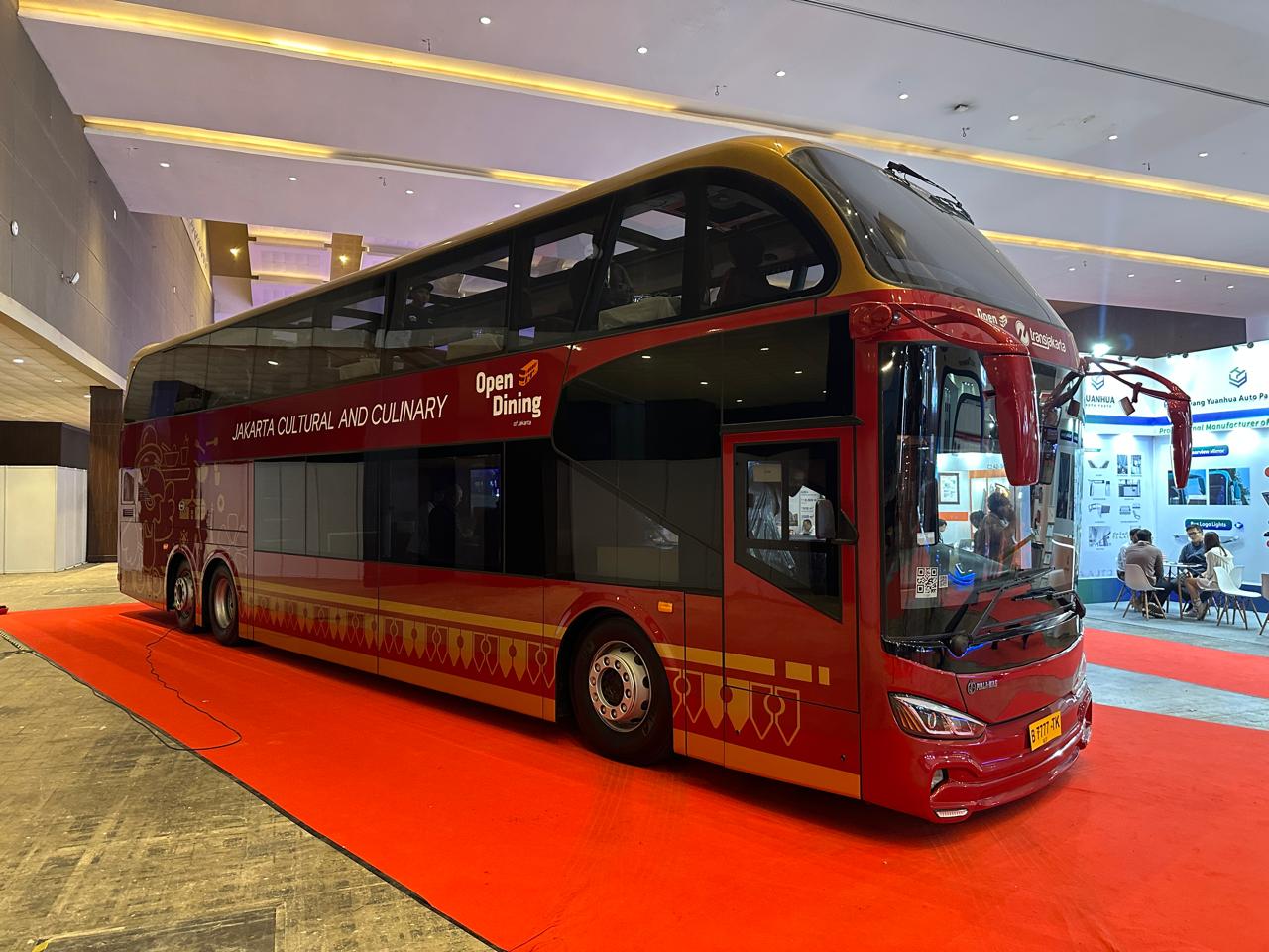 transjakarta, bus tingkat semarang, PT Transportasi Jakarta, Open Dining of Jakarta, Raditya Maulana Rusdi, Sebentar Lagi Nih, Anda Bisa Makan Mewah di Bus Tingkat Transjakarta