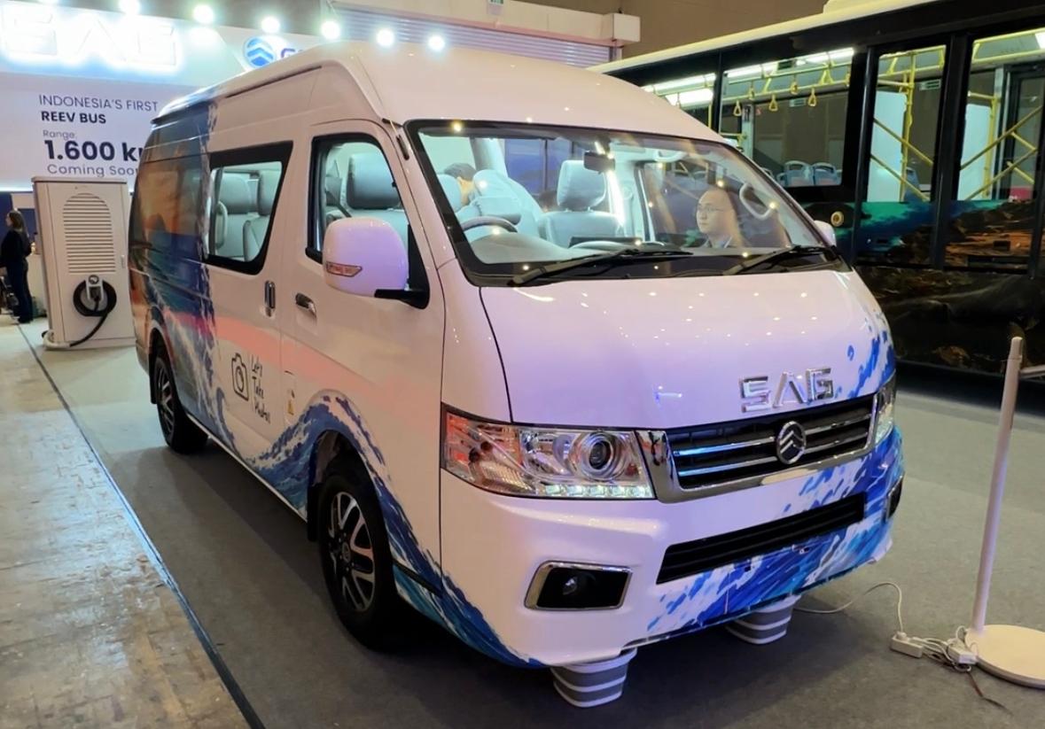 mobil listrik, minivan, PT Sinar Armada Globalindo, Golden Dragon, SAG Max EV, Minivan Listrik SAG Max EV, Siap Goda Juragan Travel di Indonesia