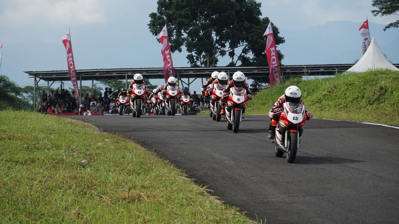 astra honda racing school, astra honda racing team (ahrt), Astra Honda Motor (AHM), ahrs, Daya adicipta motora, Astra Honda Dream Cup 2026 Tasikmalaya Pecah, Sonic hingga Vario 160 Adu Kencang