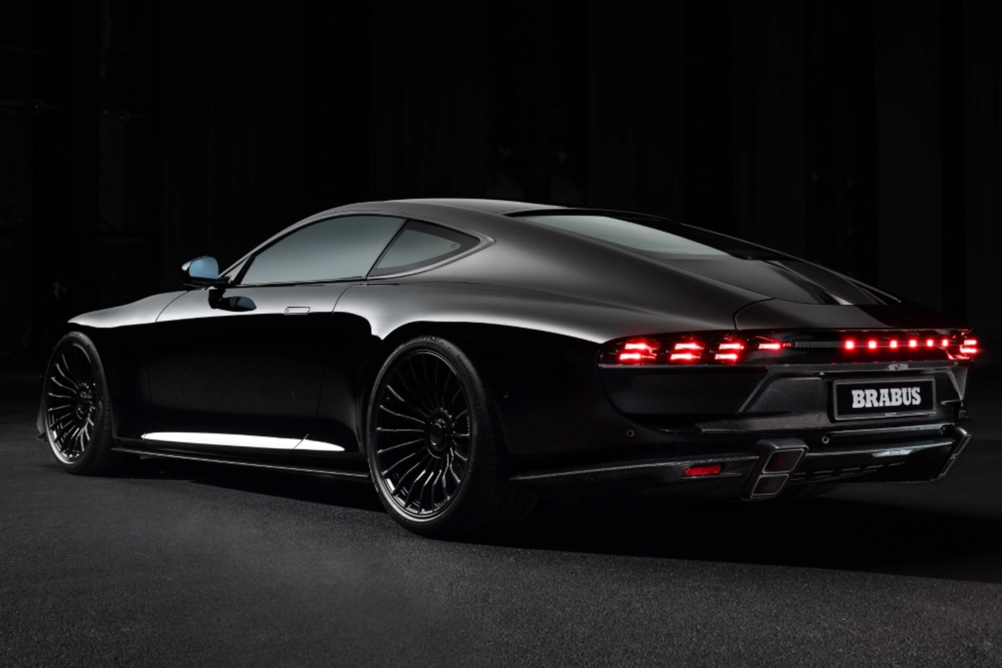 mobil baru, aston martin, brabus, aston martin vanquish, Brabus Bodo, Brabus Bodo, Coupe Gahar Idaman Sultan Berjantung V12 Beringas