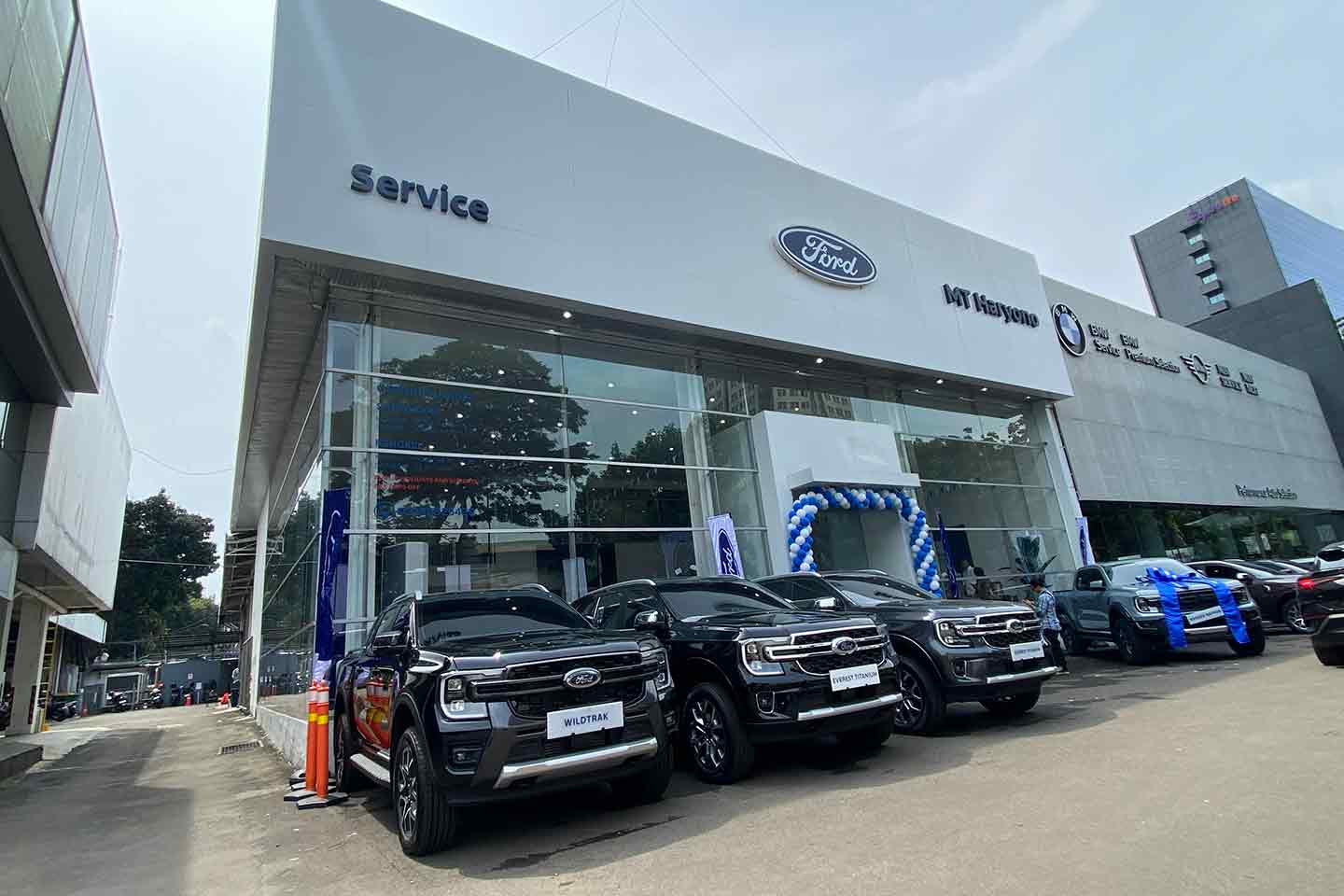 mobil baru, ford, ford mustang, dealer, dealer ford, Mau Beli Ford Mustang? Cek Dealer Baru Ford Ini, Nempel Stasiun Cawang