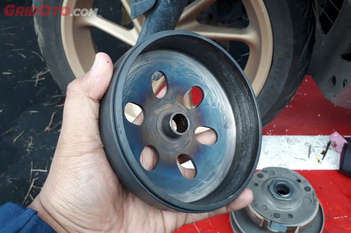 kampas, mangkok kampas ganda, kampas ganda, YR Custom, Mangkok Kampas Ganda Baret Masih Bisa Diamplas? Mekanik Bilang Begini