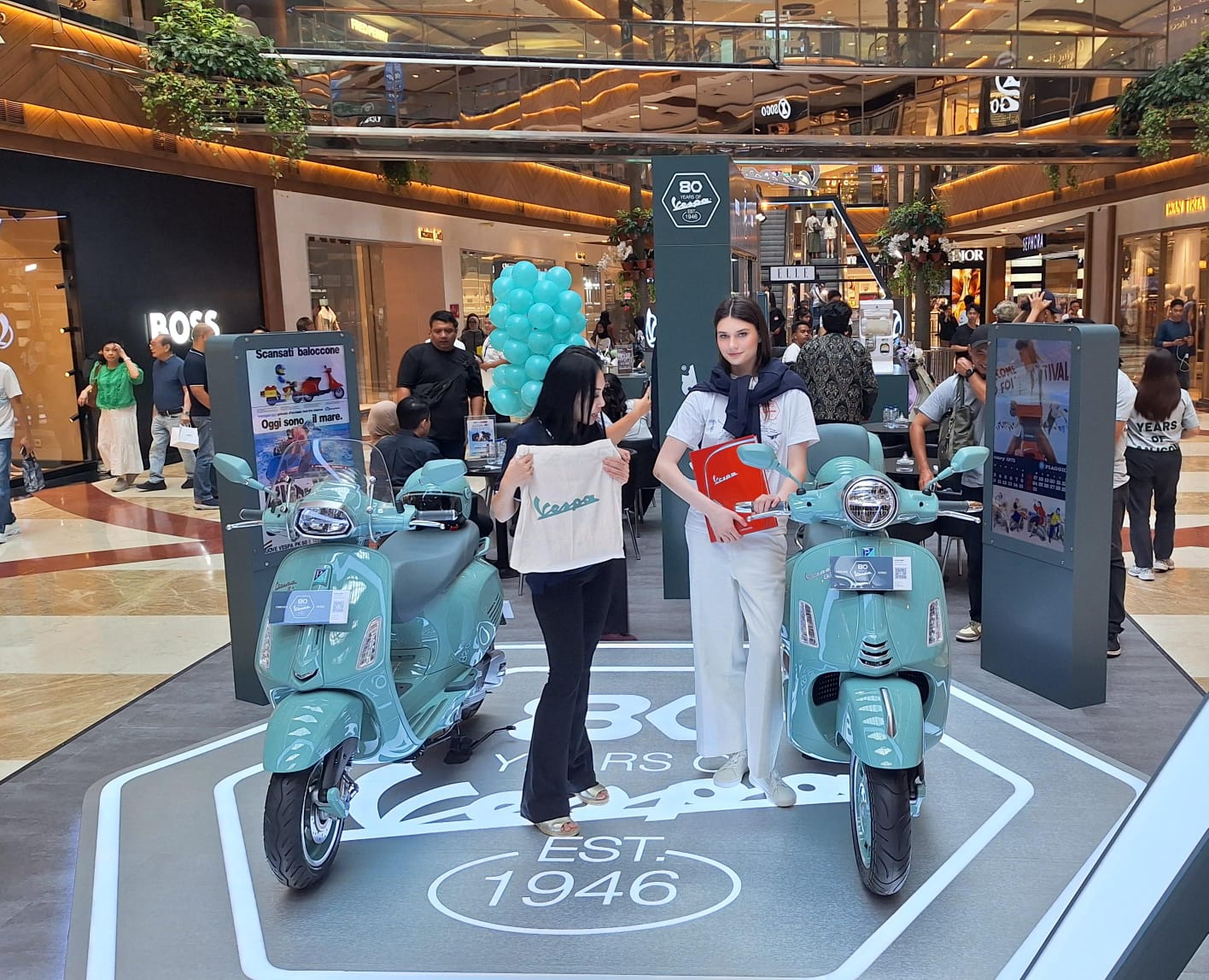 sprint, vespa, primavera, vespa matic, Vespa 80th Anniversary, Khusus Pameran, Beli Vespa Edisi 80th Anniversary Dapat Banyak Bonus
