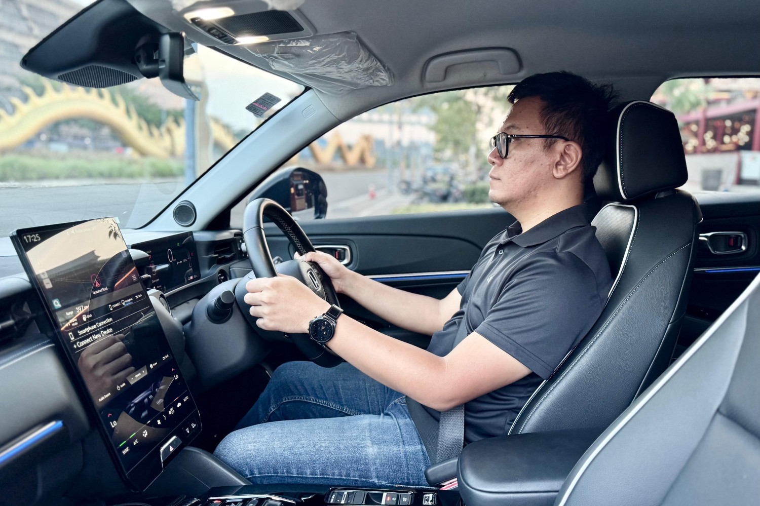 honda, mobil listrik, honda hr-v, Honda e:N1, Impresi Berkendara Honda e:N1, Kembaran HR-V Tapi Beda Rasanya