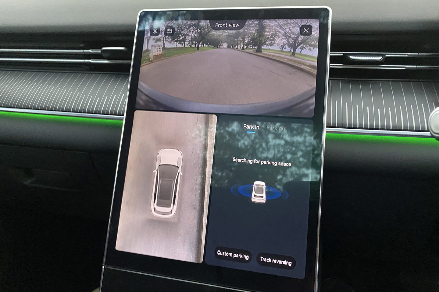 mobil baru, lepas, phev, Lepas L8, Auto parking, Sharing Pengalaman, Ternyata Begini Serunya Pakai APA dan RPA Lepas L8