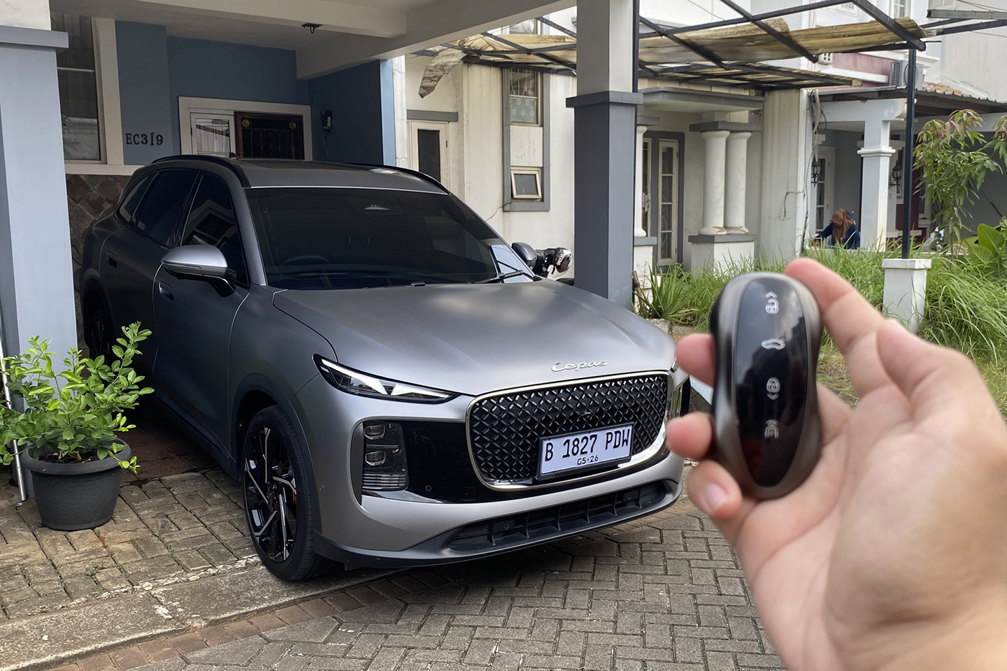 mobil baru, lepas, mobil listrik, phev, Lepas L8, Lepas L8 PHEV Dipakai Seperti BEV, Segini Konsumsi Listriknya