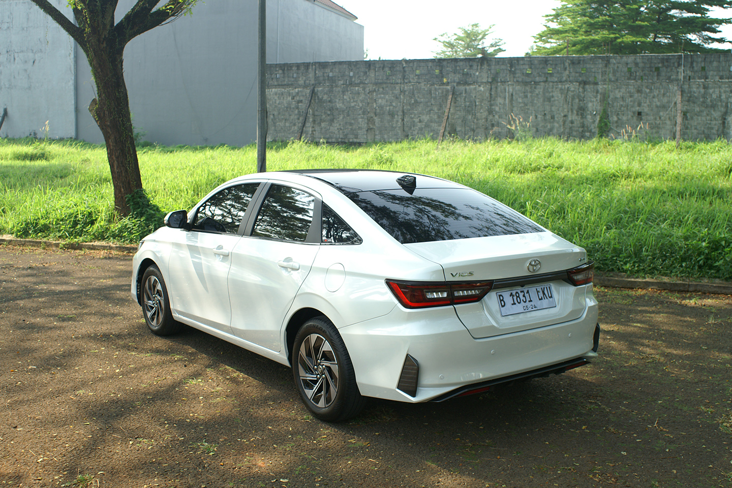 toyota, mobil baru, toyota vios, Toyota Vios Hybrid, Otomotif Award 2026, Ini Alasan Toyota Vios Jadi The Best Small Sedan OTOMOTIF Award 2026