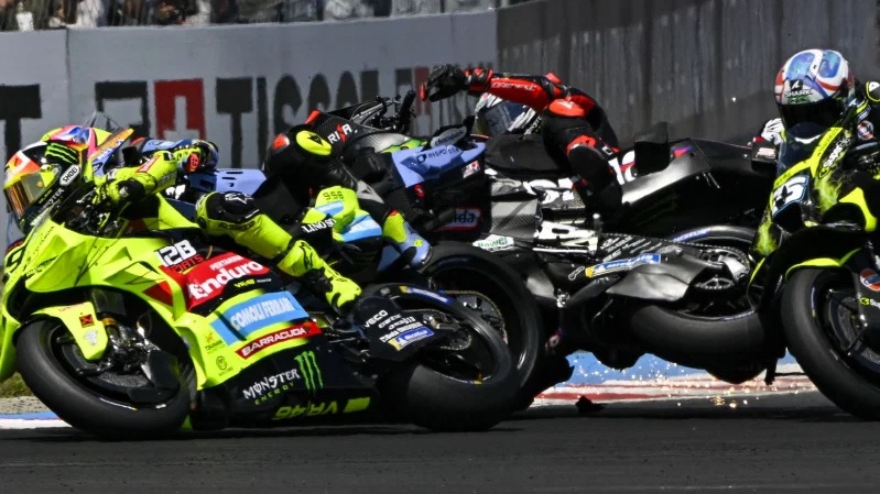 Luca Marini, crash motogp, motogp hungaria 2025, crash motogp hungaria 2026, Luca Marini Sudah Menebak Ada Bencana di Tikungan 1 MotoGP Hungaria, Begini Katanya