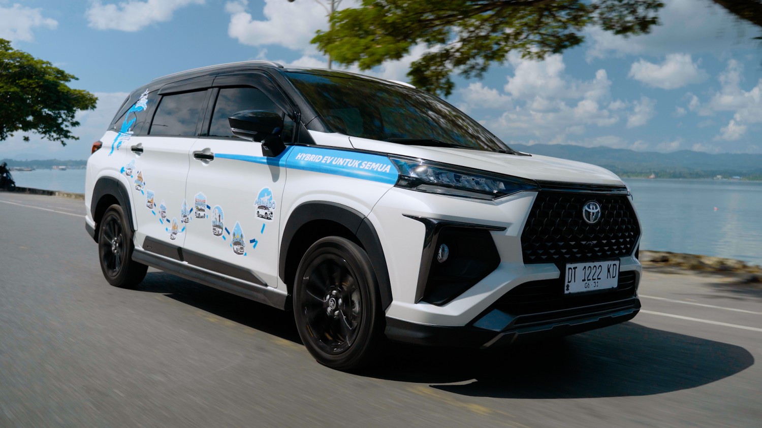 PT Toyota Astra Motor (TAM), Veloz Hybrid EV Lintas Nusa, Toyota Veloz Hybrid EV, Veloz Hybrid EV, Veloz Hybrid EV Siap Taklukkan Sulawesi, Tempuh Ribuan Kilometer Sampai Pelosok