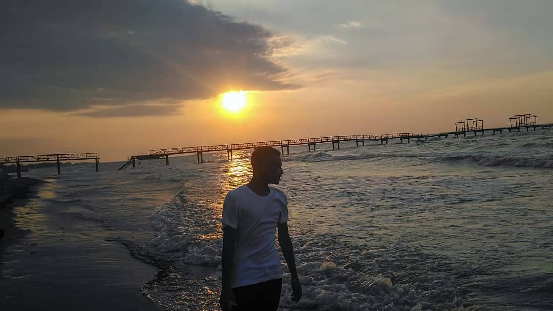 Harga Tiket Masuk, Keindahan Pantai , Sejarah Singkat , Rute Menuju Lokasi , Widuri Water Park