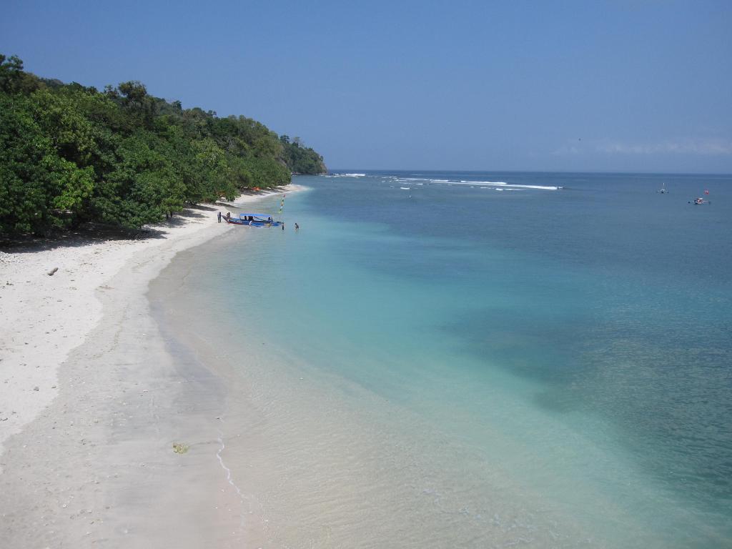 Lokasi Dimana , Keunggulan , Spot Terbaik, Deskripsi Sejarah , Yang Bisa dilakukan , Cara Menuju Lokasi, Harga Tiket Masuk 
