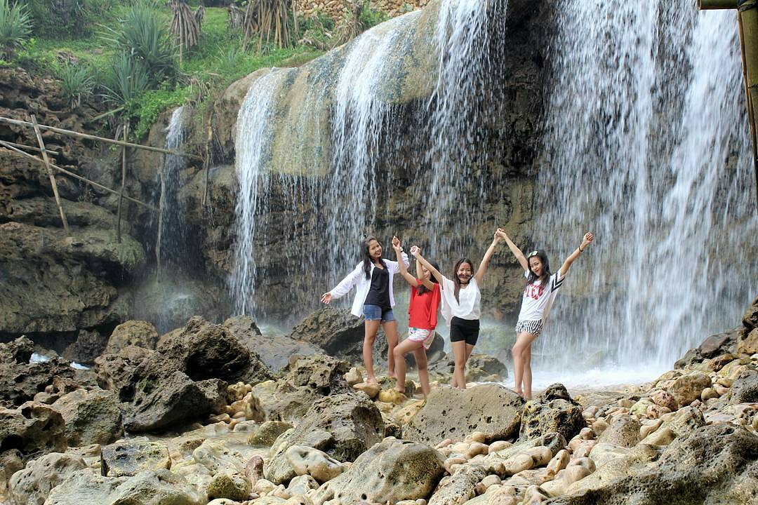 Harga Tiket Masuk, Primadona Pariwisata, Rute Menuju Lokasi, Pesona Daya Tarik , Fasilitas, Penginapan Atau Hotel