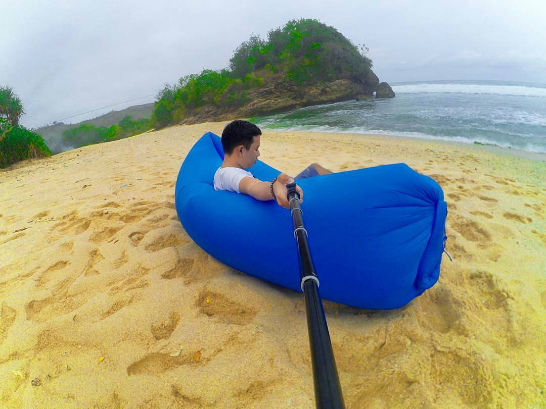 Harga Tiket Masuk, Misteri Desa, Keindahan Pantai , Menelan Korban?, Rute Menuju Pantai , Asal Usul Mistis