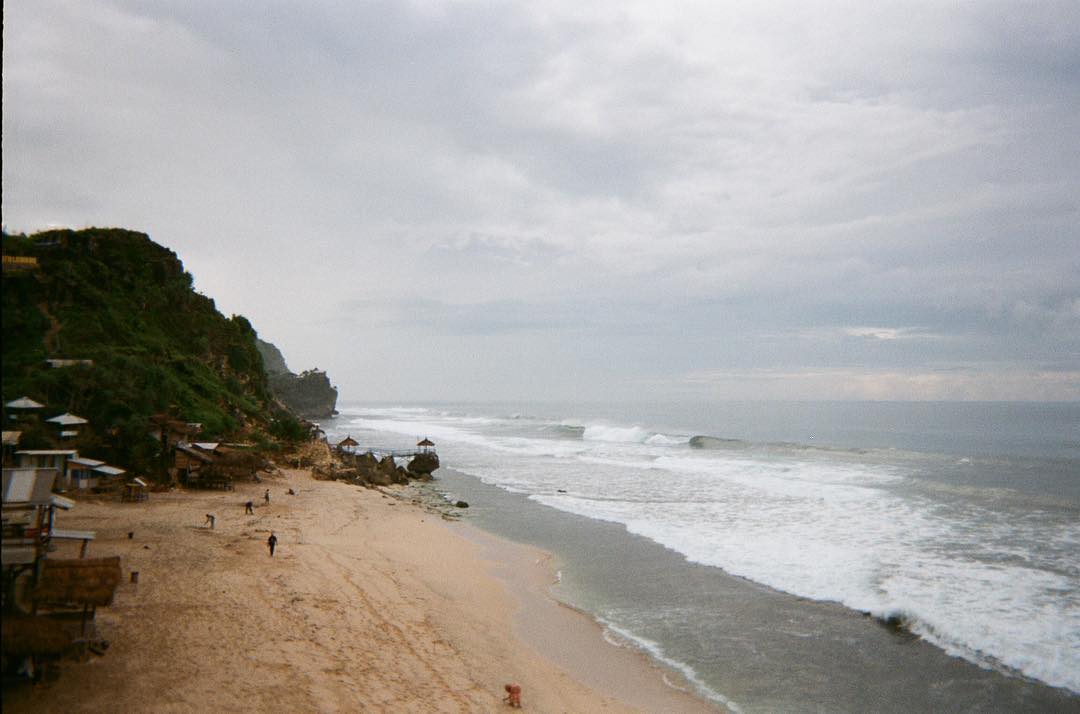 Rute Menuju Pantai , Sejarah Asal Usul , Pesona Keindahan , Harga Tiket Masuk , Fasilitas Yang Ada