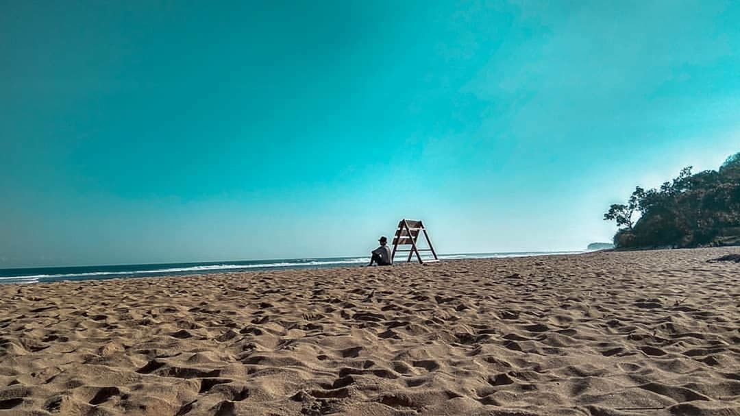 Harga Tiket Masuk, Area Selatan, Keindahan Lokasi, Kelebihan Pantai ini, Rute Menuju Lokasi, Camping Berkemah