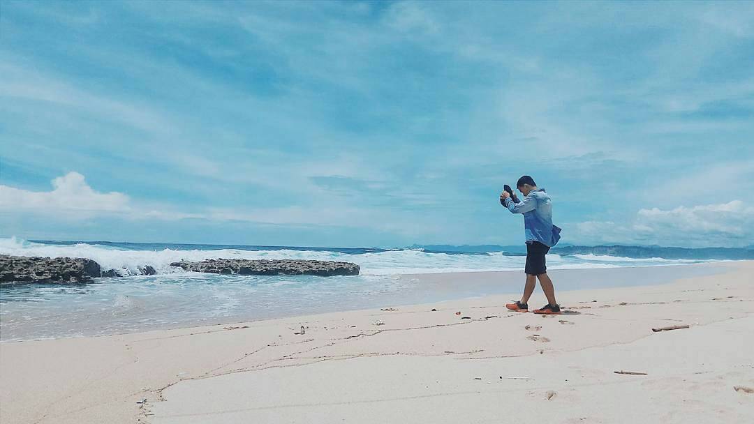 Harga Tiket Masuk, Area Selatan, Keindahan Lokasi, Kelebihan Pantai ini, Rute Menuju Lokasi, Camping Berkemah