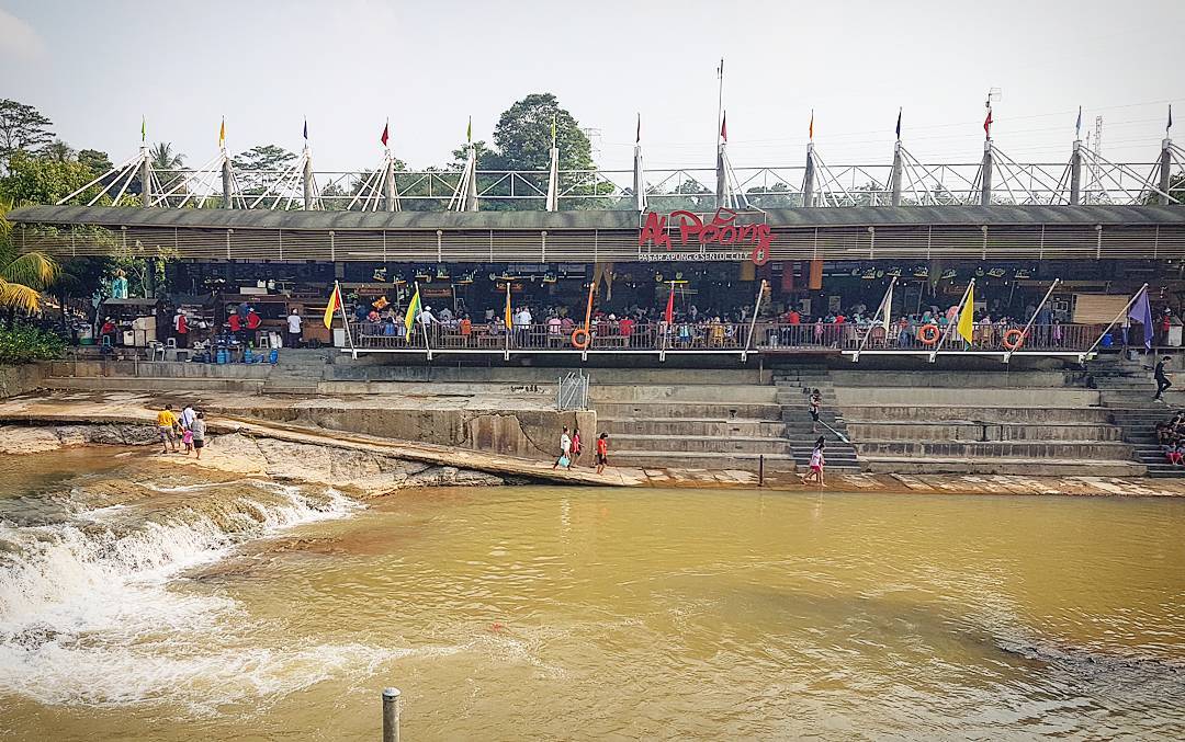 Ditutup Jam Berapa, Apa Itu Pasar Ah Poong?, Aneka Kuliner, Aktifitas Menarik, Tips Berlibur, Rute Menuju Lokasi