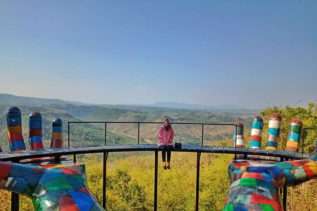 Harga Tiket Masuk, Sisi Menarik, Sunrise dan Sunset, Fasilitas, Rute Menuju Lokasi