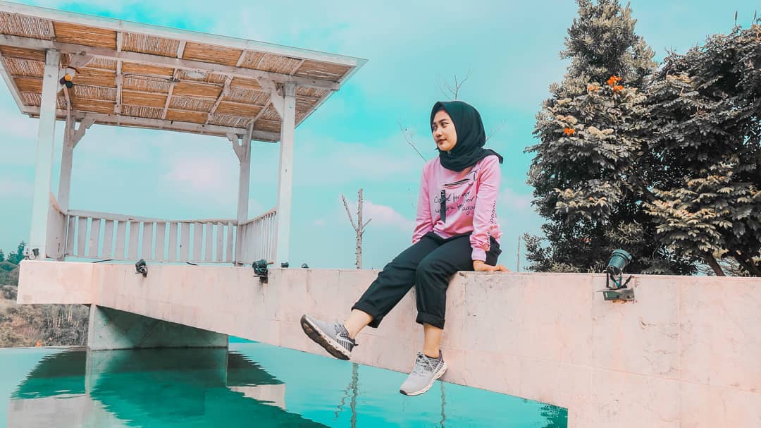 Keindahan dan Potensi, Harga Kamar, Fasilitas Yang Ada, Harga Tiket Renang, Jalan Menuju Lokasi