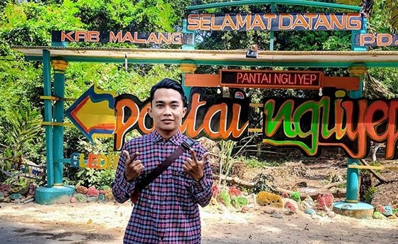 Sejarah dan Cerita Angker, Keindahan dan Potensi, Rute Dari Surabaya, Jam Buka, Harga Tiket Masuk