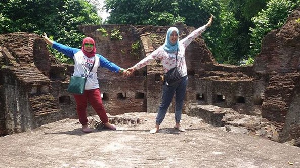 Sejarah Masa Lalu , Keindahan dan Daya Tarik, Pulau di Sekitar, Fasilitas di Pulau Bidadari