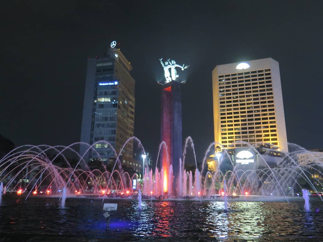 Sebuah Ikon, Mengenal Lokasi, Sejarah Singkat, Sisi Menarik, Makna Tugu Selamat Datang
