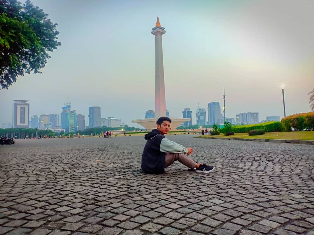 Mengenal Sekilas , Daya Tarik , Museum Sejarah Nasional, Relief Sejarah Indonesia, Ruang Kemerdekaan, Pelataran Puncak dan Api Kemerdekaan, Tips Berkunjung