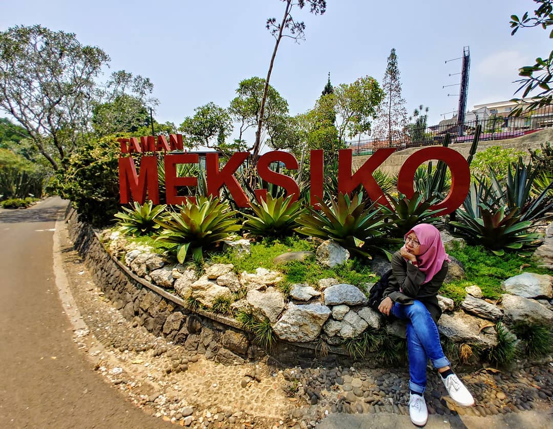 Harga Tiket Masuk, Berbeda Dari Biasanya, Asal Usul Nama , Keindahan Alam, Letak Lokasi
