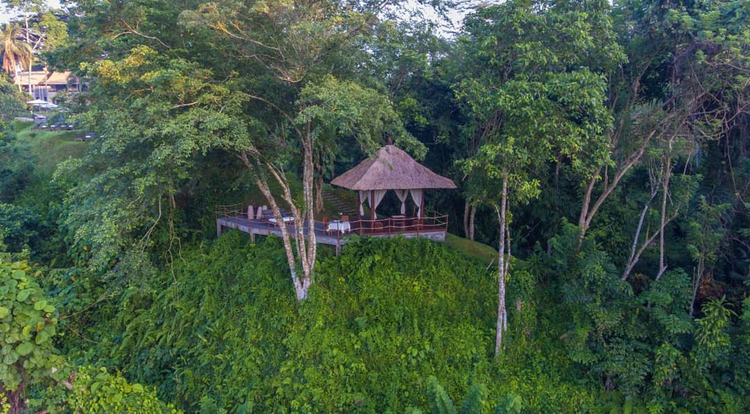 Banyak Objek, Suasana Hotel,  Fasilitas Yang Ada , Aktivitas Menarik