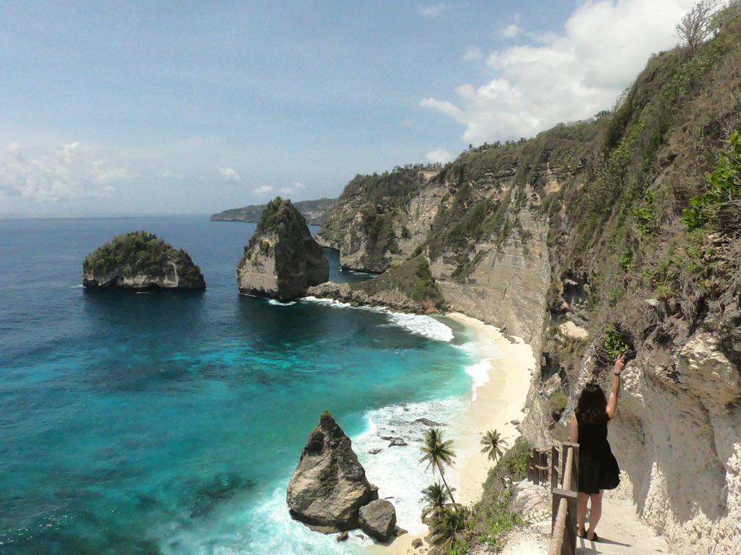 Daya Tarik , Rute Menuju Lokasi, Harga Tiket Masuk , Bukit Teletubbies 