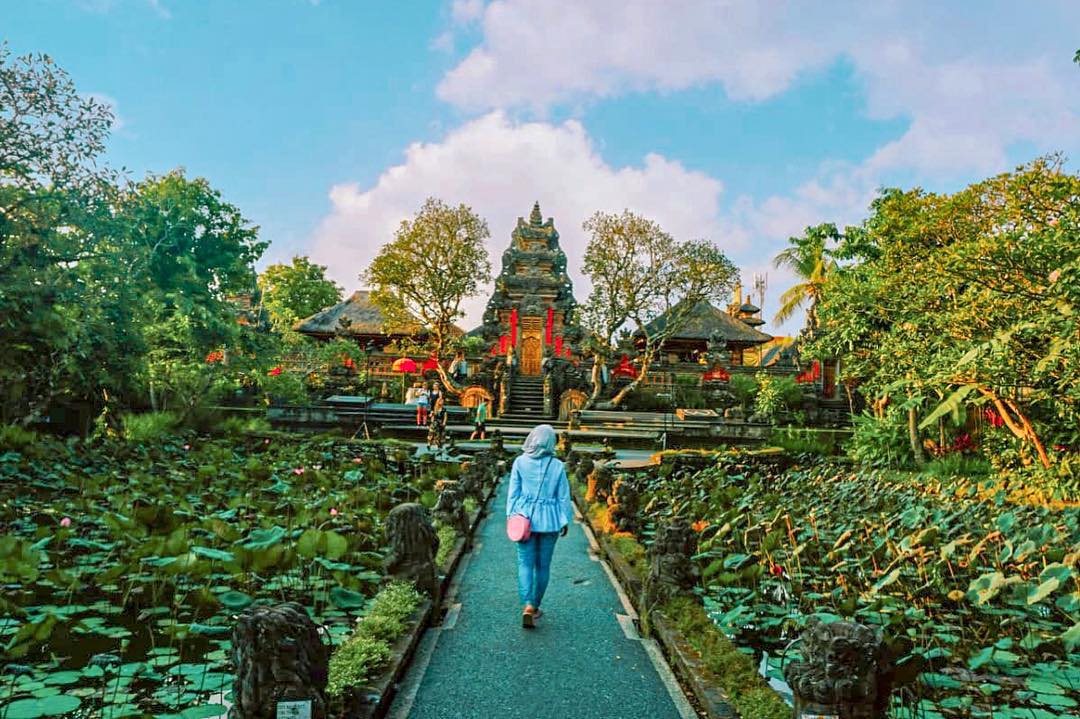 Mengenal Ubud Palace, Letak dan Lokasi, Harga Tiket Masuk, Sejarah Singkat, Sisi Menarik, Aktifitas Menarik, Fasilitas Yang Ada, Tips Berlibur