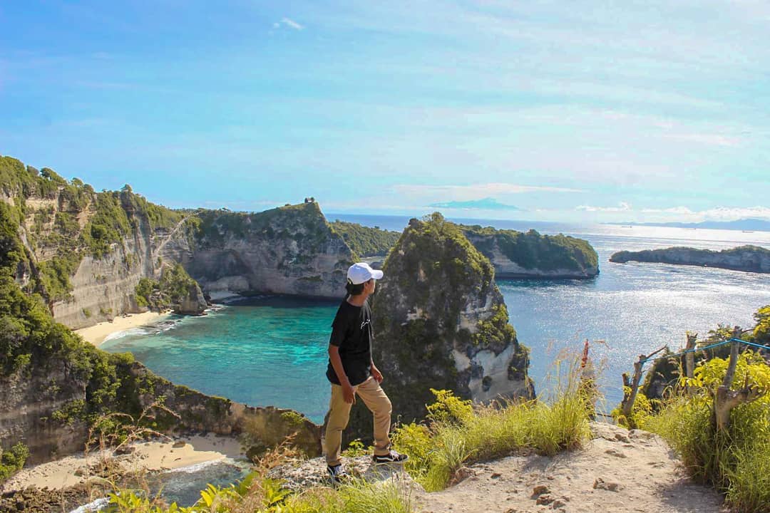 Daya Tarik , Rute Menuju Lokasi, Harga Tiket Masuk , Bukit Teletubbies 