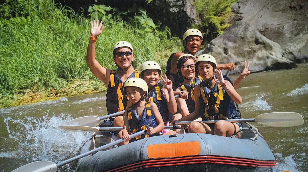 Lokasi Dimana , Tips Berbelanja , Tempat Wisata di Ubud, Monkey Forest Ubud, Rafting Sungai Ayung , Pura Taman Saraswati , Museum Arma , Wisata Goa Gajah, Candi Tebing Gunung Kawi