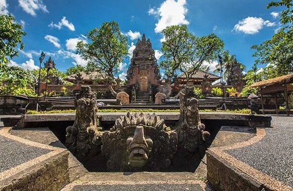Memiliki History, Keindahan Potensi, Lokasi Dimana, Jam Buka, Harga Tiket Masuk