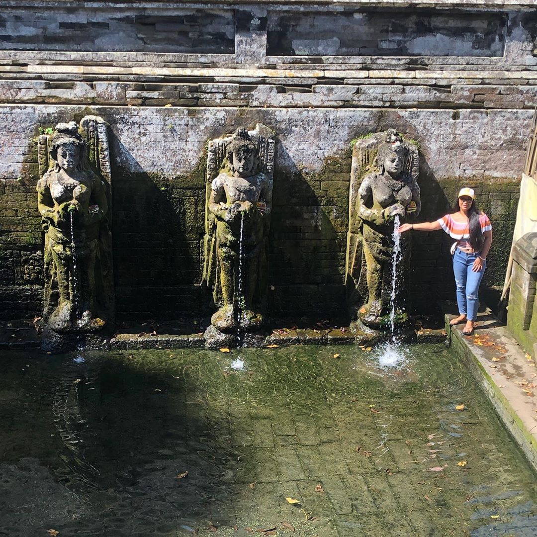 Lokasi Dimana , Tips Berbelanja , Tempat Wisata di Ubud, Monkey Forest Ubud, Rafting Sungai Ayung , Pura Taman Saraswati , Museum Arma , Wisata Goa Gajah, Candi Tebing Gunung Kawi