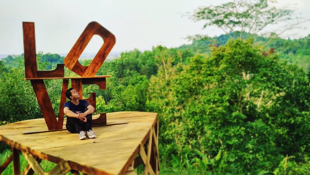 Sekilas Sejarah , Keunikan Bukit , Lokasi Dimana, Fasilitas , Harga Tiket Masuk , Cara Menuju Lokasi
