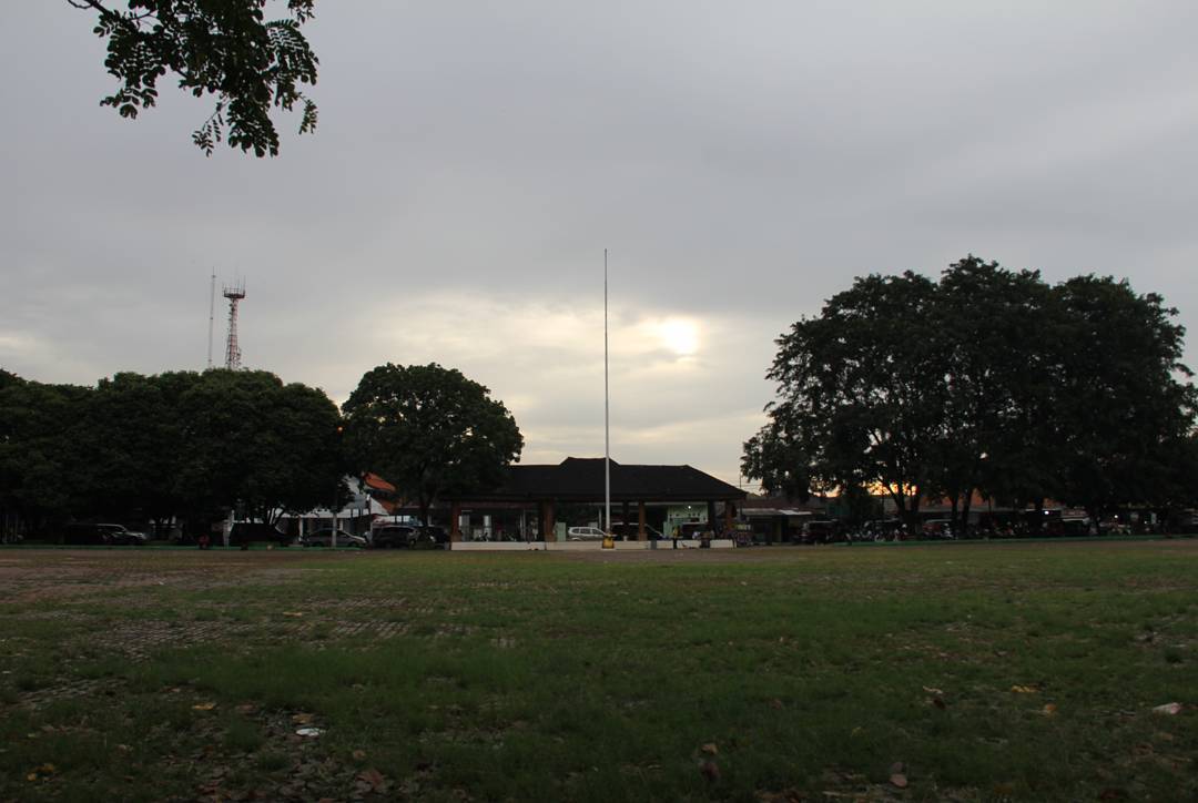 Mengenal Lokasi, Tugu Sejarah, Tempat Kuliner, Fasilitas Yang Ada, Rute Menuju Taman Kota