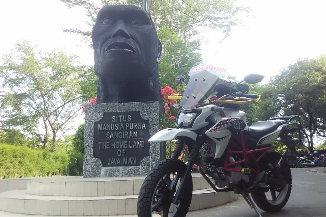 Museum Purbakala , Sejarah Singkat , Akses Ke Lokasi , Koleksi Museum , Fasilitas Yang Ada 